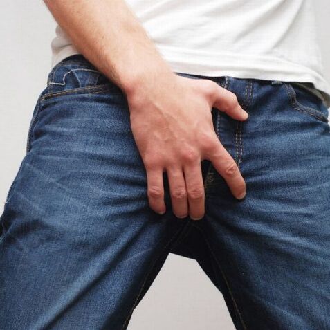 L'allargamento del pene appeso a un carico può causare gravi lesioni