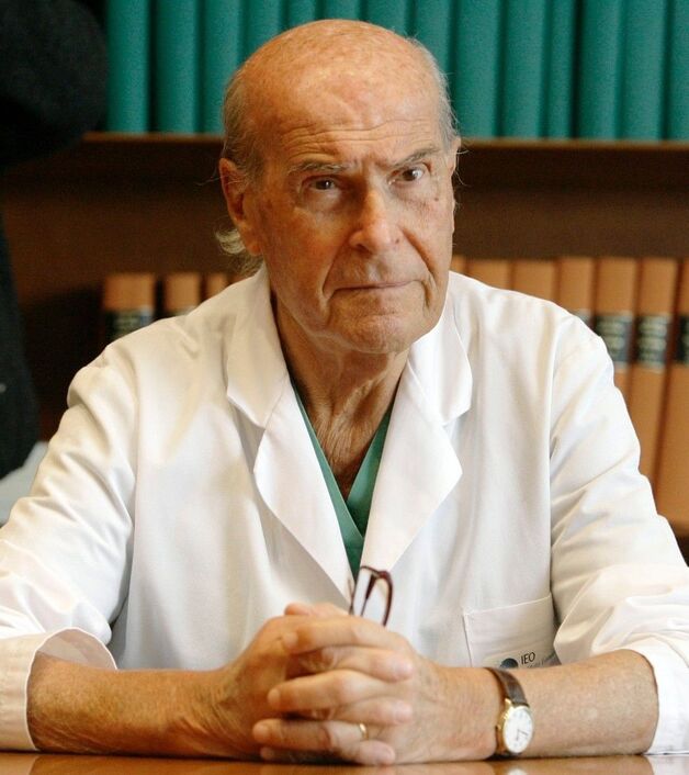 Medico Chirurgo plastico Salvatore Bezamat